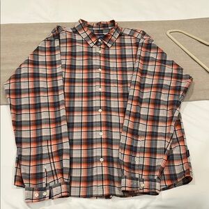 Patagonia Men's Plaid Shirt - Red and Blue Lightweight Like New.